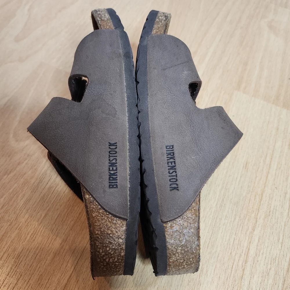 Birkenstock Arizona 2 Strap Brown Leather Sandals Kids size‎ 29 (11-11.5)